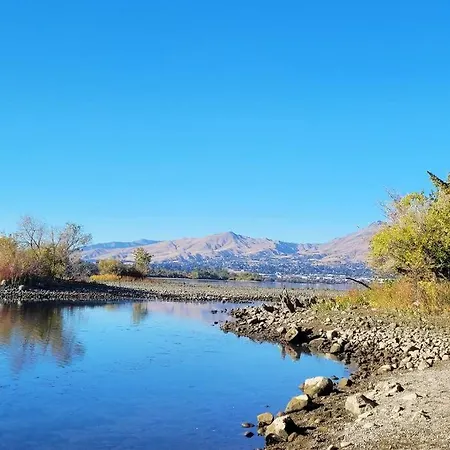 Immaculate Home W/ Mtn And River Views! East Wenatchee Exterior photo