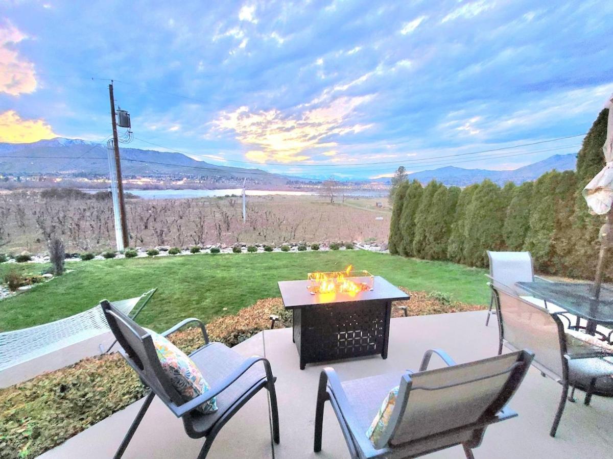 Immaculate W/ Mtn And River Views!